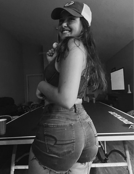 karissannette model erotic galleries