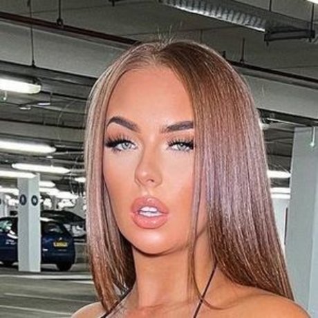 Demi Jones perfect actress galleries