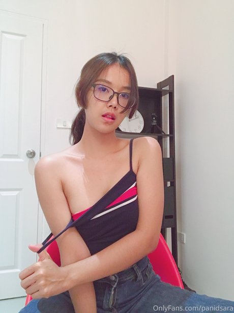 Panidsara Nakha pretty pornstar photos