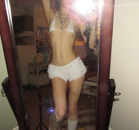 bunn ie model naked pictures