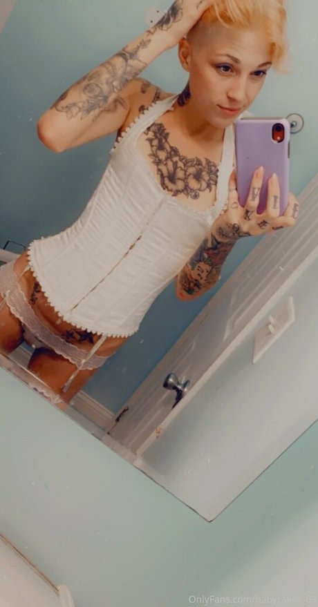Babycakesxx model perfect img