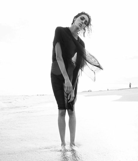 Brooke Deighton hot model galleries