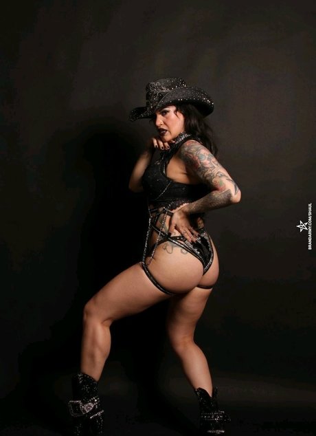 Shaul Guerrero star nudes image