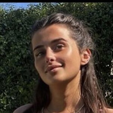 Caroline Baldini model free photos