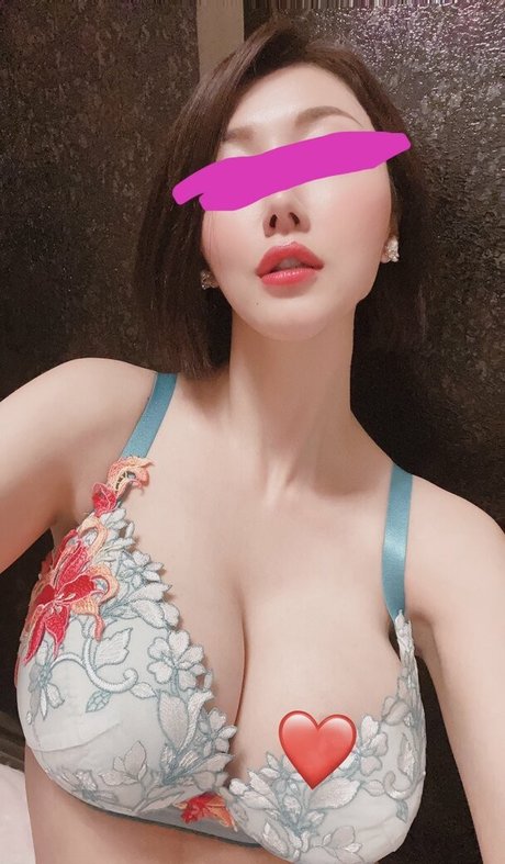 Yuria Mitsushima nice star pictures