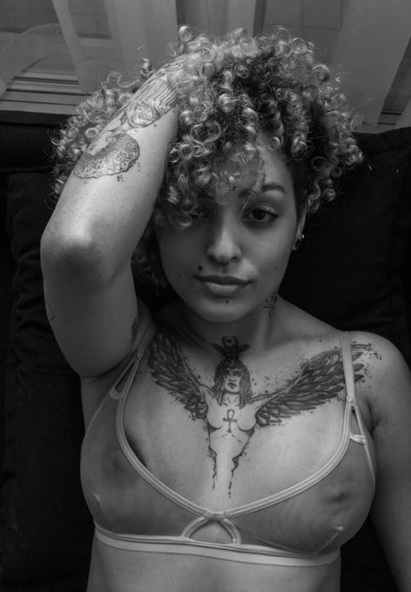 Alana Carvalho model porn img