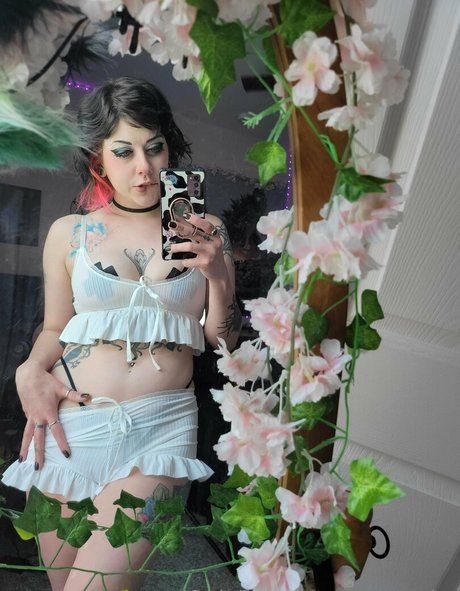 Neko Noire perfect pornstar pics