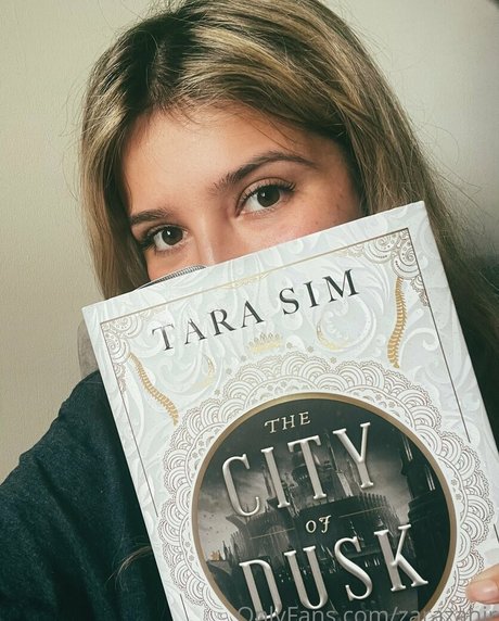 Zara Zahir pornstar pretty pics