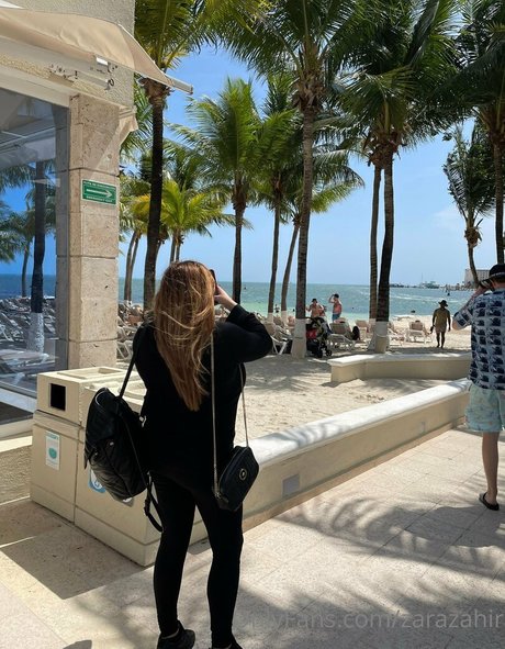 Zara Zahir exclusive actress image