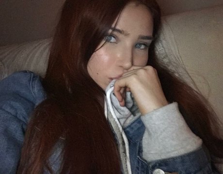 Ana Walczak sex model image