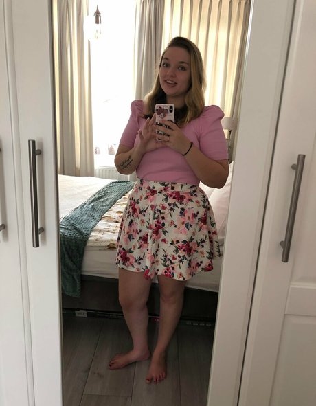 Cheyenne1607 adult model images