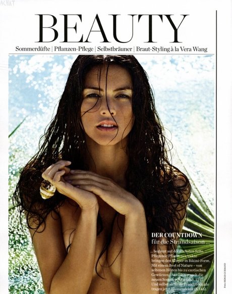 Aline Nakashima beautiful star pics