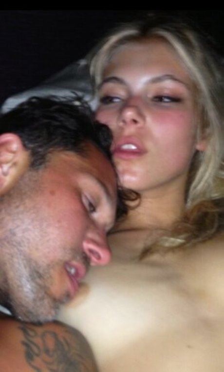 Allegra Carpenter free pornstar gallery