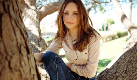 Amanda Laura Bynes pornstar nude pics