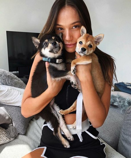 Alexis Rene Glabach adult actress pic