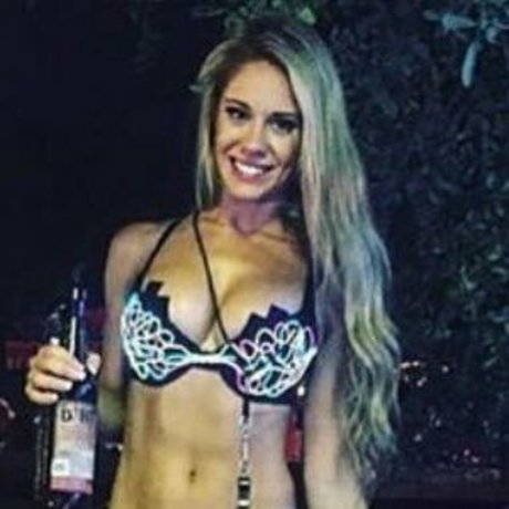 Karin Noelle best model images