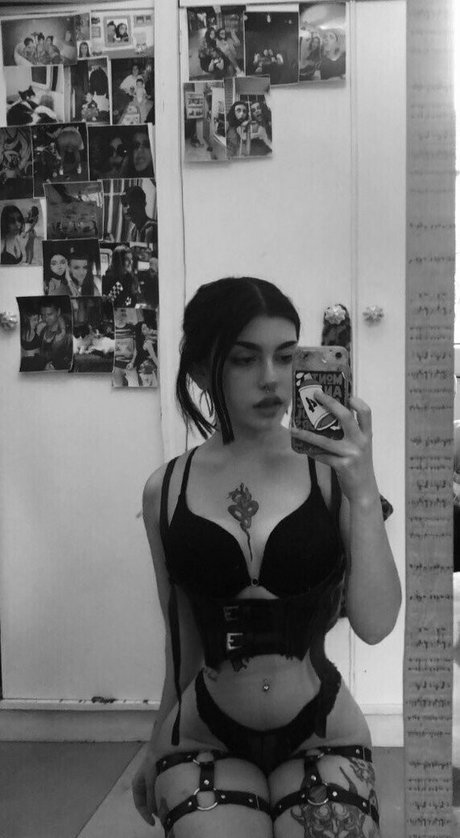 Susypusy sexy pornstar photo