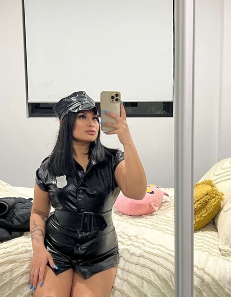 Ririiii k sexy star photo