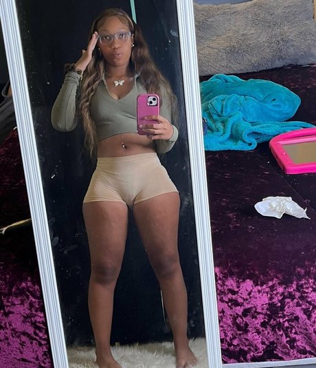 nicoleniyah perfect star gallery