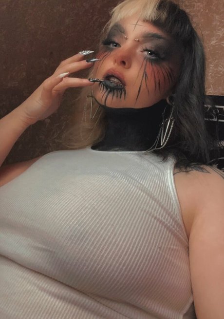 EightBitBabe naked star photo