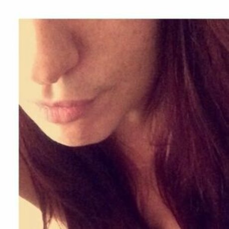 Boz suicide nude actress pics