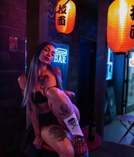 Fawnie pornstar nudes img