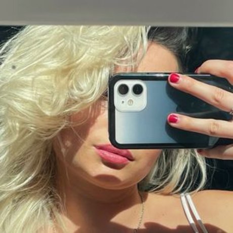 simonastann nice actress pics