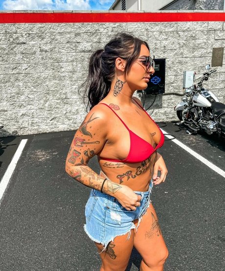 DemonCake xxx star photos