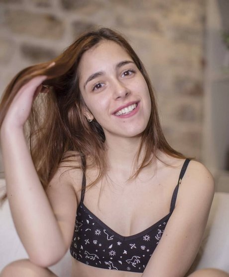 Lou Howard nude actress pics