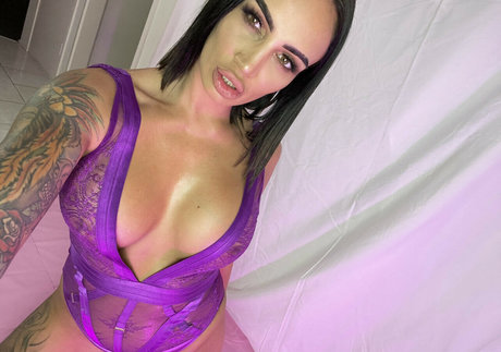 Hayley Vernon model sexy archive