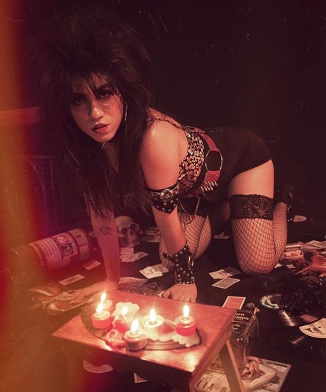 WildestDevil nude model photo