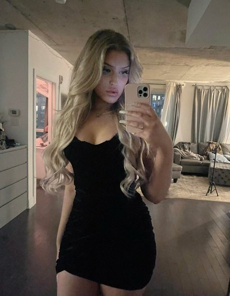 Adea Danielle pornstar nudes pics