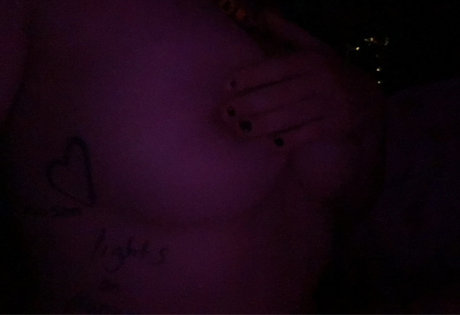 Amy G star pornographic pics