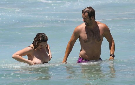 Bbie Chtfield actress picture