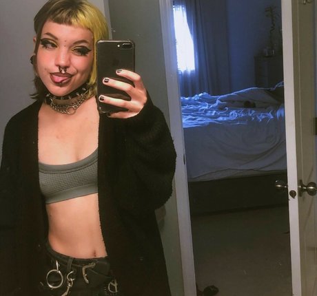 Ch0ke Cherry actress images