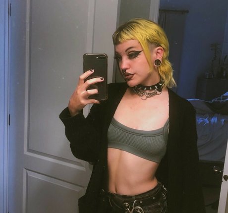 Ch0ke Cherry actress archive