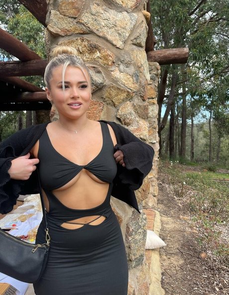 ellwilsun beautiful model img