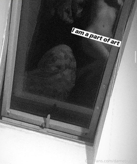 ana uhiram porn model picture