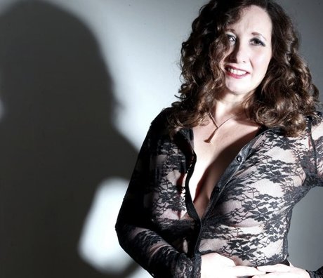 Kara Mae beautiful actress pictures