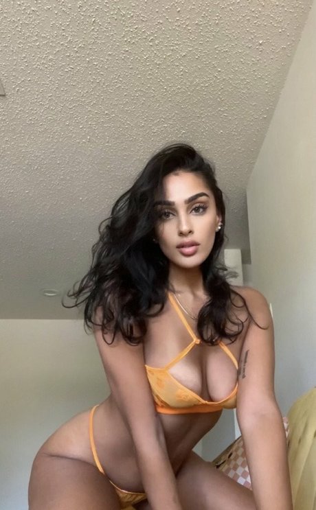 Sherxual model hd pics