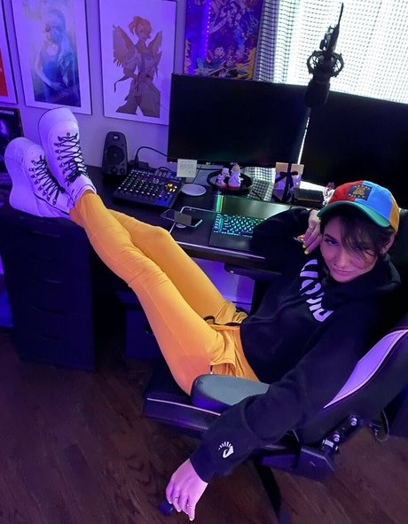 noko doko star nudes photos