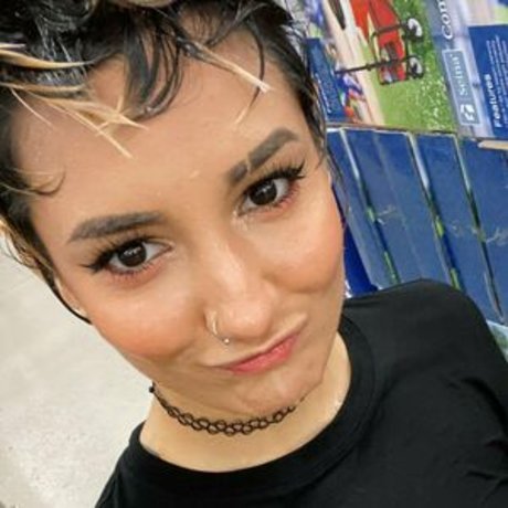 noko doko model beautiful img