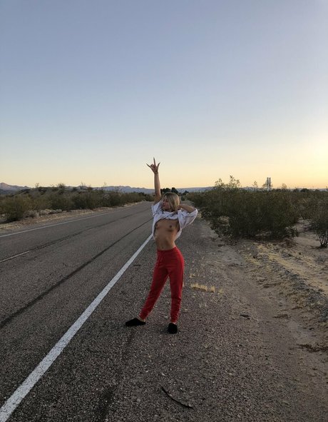 Goddess Taya free pornstar image