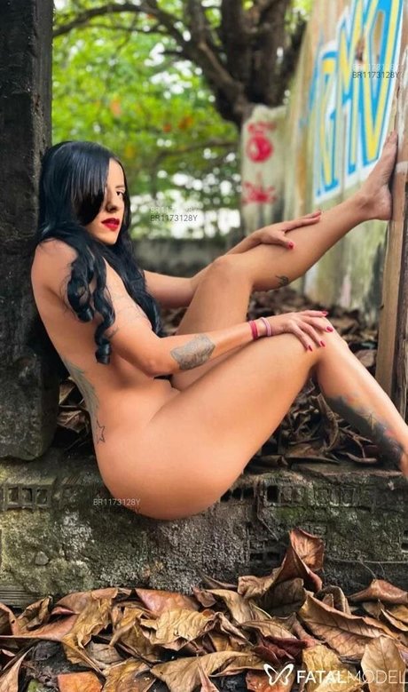 Lais Alves sex model img