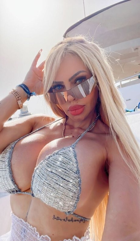 Alexa Mena hot pornstar picture