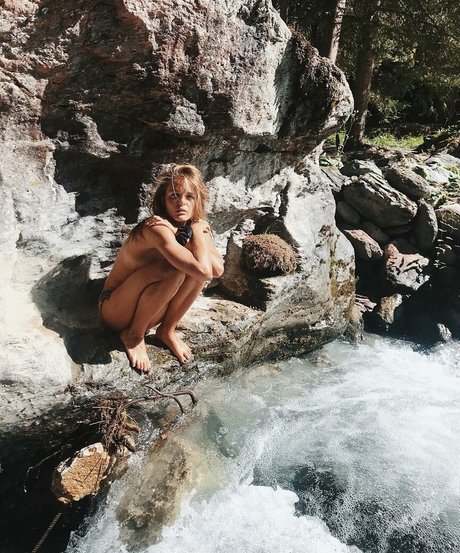 Chloe Kian pornstar xxx images