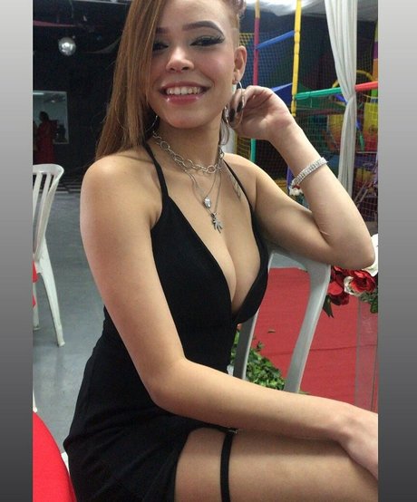 Natalia Gomes beautiful pornstar photo