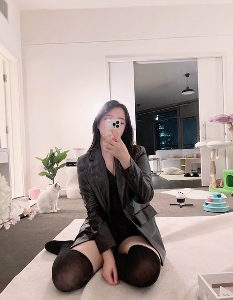 Juwiatv exclusive pornstar photos