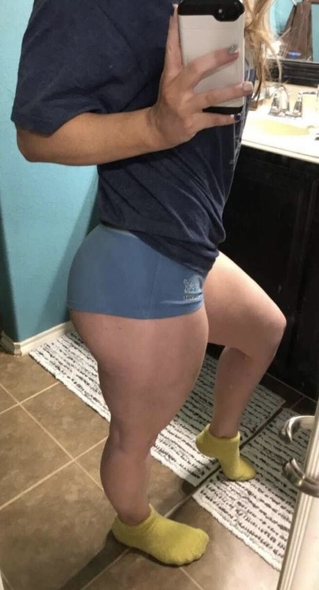 Ashleelyn__ high quality actress images