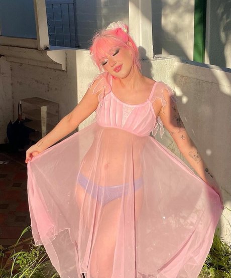 PeachPRC exclusive star pictures